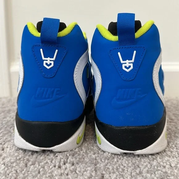 Nike Air Diamond Turf 2, Royal blue, Boys (Youth). No tag/box. - Picture 6 of 9